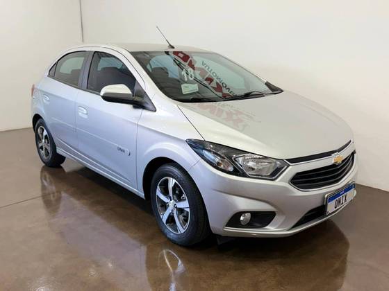 CHEVROLET ONIX 1.4 MPFI LTZ 8V FLEX 4P AUTOMÁTICO CHEVROLET ONIX 1.4 MPFI LTZ 8V FLEX 4P AUTOMÁTICO